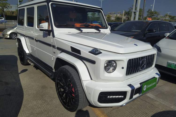 Used Mercedes-Benz G-Class 2013 G 500 Front Right 45 Deg