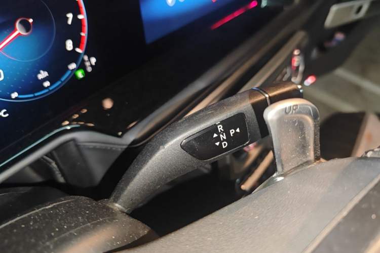 Used Mercedes-Benz G-Class 2013 G 500 Gear Lever