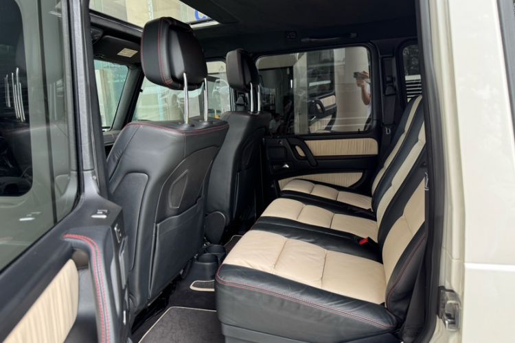 Used Mercedes-Benz G-Class 2013 G 500 Interior 15