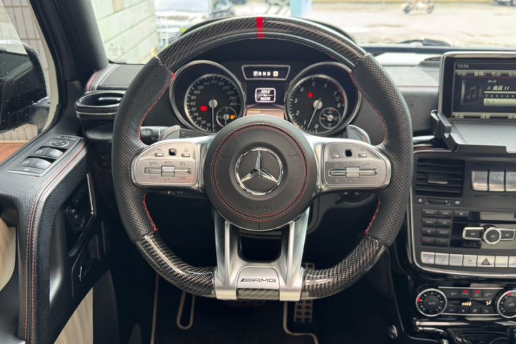 Used Mercedes-Benz G-Class 2013 G 500 Interior 4