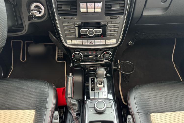 Used Mercedes-Benz G-Class 2013 G 500 Interior 7