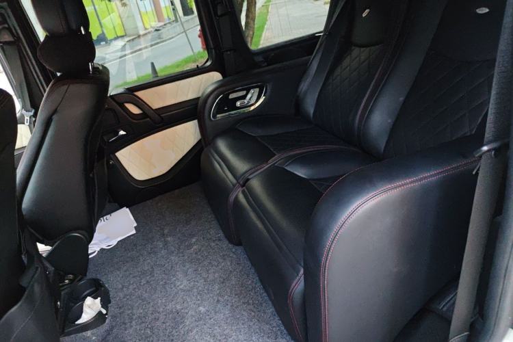 Used Mercedes-Benz G-Class 2013 G 500 Left Rear Seat