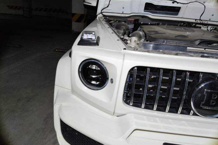 Used Mercedes-Benz G-Class 2013 G 500 Right Front Headlight