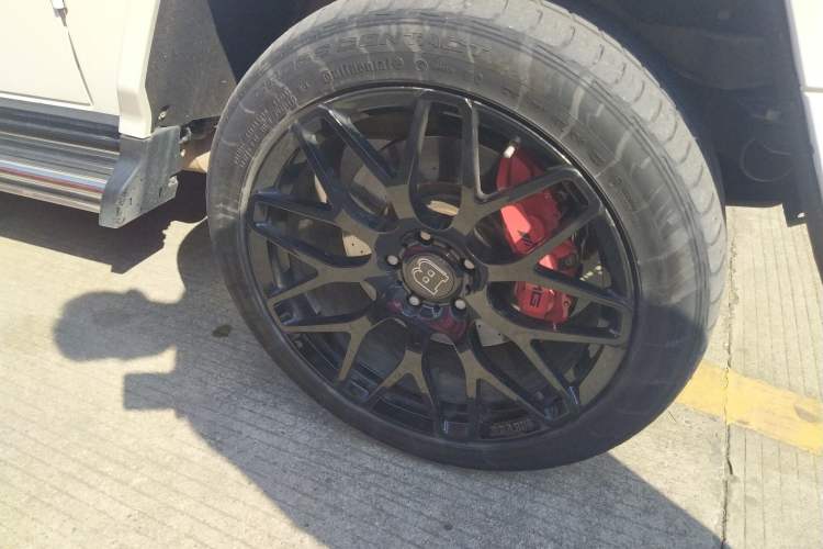 Used Mercedes-Benz G-Class 2013 G 500 Right Front Wheel Hub