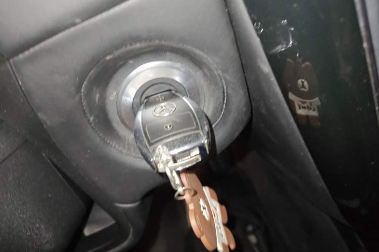 Used Mercedes-Benz G-Class 2013 G 500 Vehicle Key