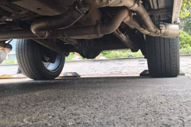 Used Mercedes-Benz G-Class  Chassis Front Left