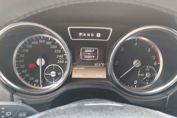Used Mercedes-Benz G-Class  Instrument Cluster