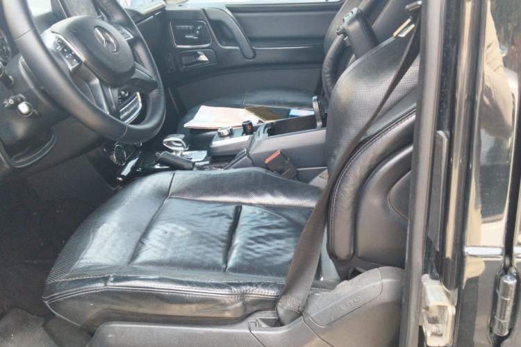 Used Mercedes-Benz G-Class  Left Front Seat