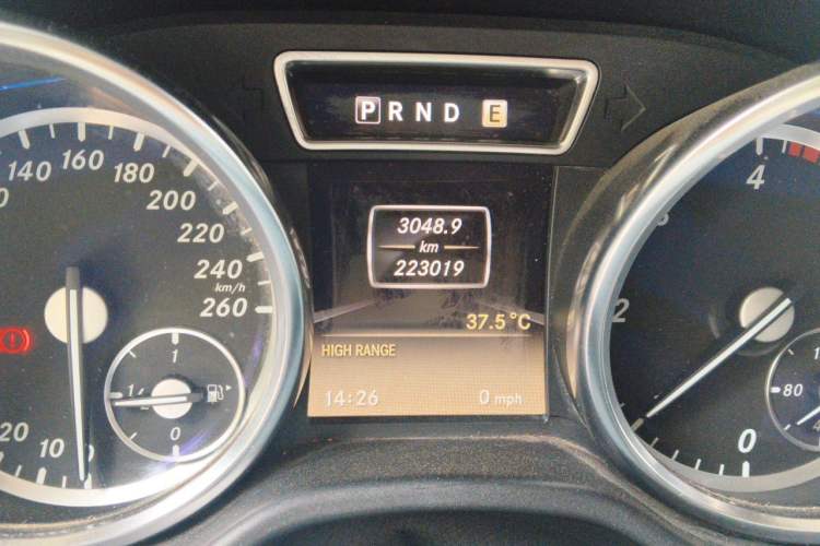 Used Mercedes-Benz G-Class  Odometer Close Up
