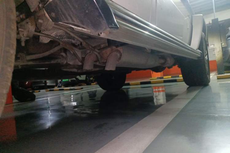 Used Mercedes-Benz G-Class  Chassis Rear Right