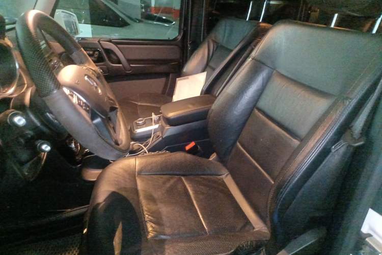 Used Mercedes-Benz G-Class  Left Front Seat