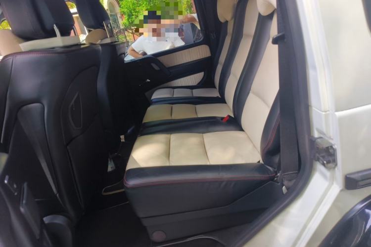 Used Mercedes-Benz G-Class 2015 G 500 Reinforced Edition Left Rear Seat
