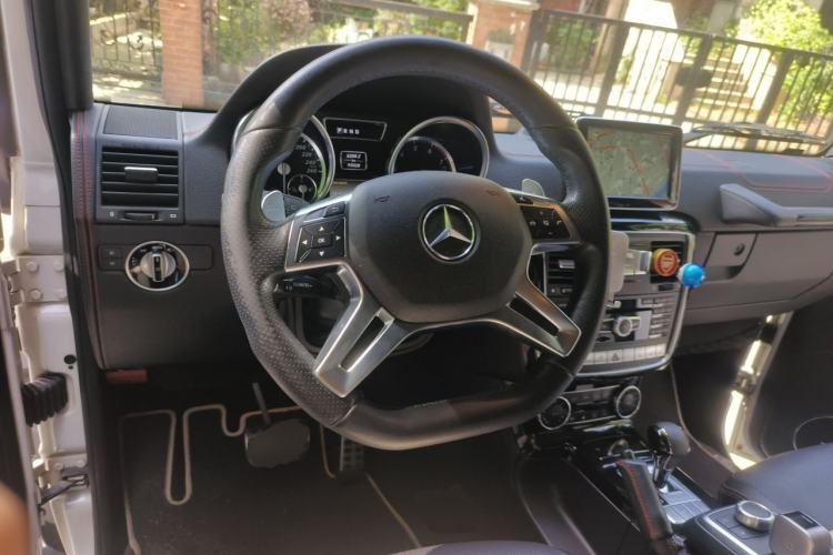 Used Mercedes-Benz G-Class 2015 G 500 Reinforced Edition Steering Wheel
