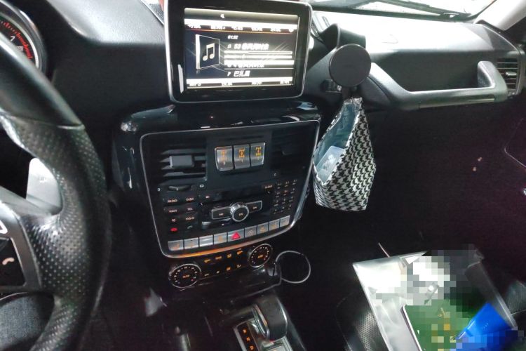 Used Mercedes-Benz G-Class 2016 G 500 Audio And AC Panel