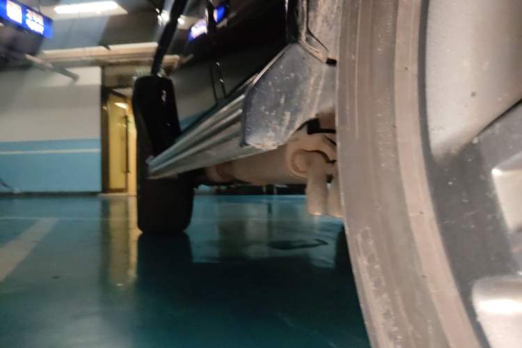 Used Mercedes-Benz G-Class 2016 G 500 Chassis Rear Left