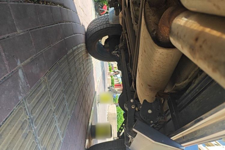 Used Mercedes-Benz G-Class  Chassis Rear Right