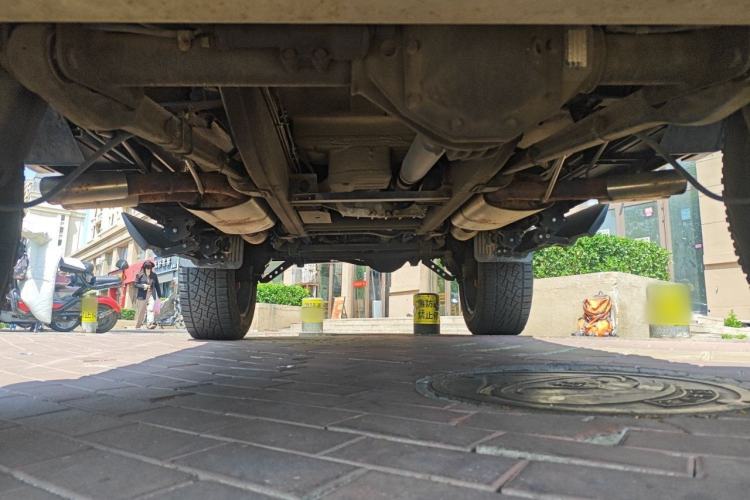 Used Mercedes-Benz G-Class  Chassis Rear