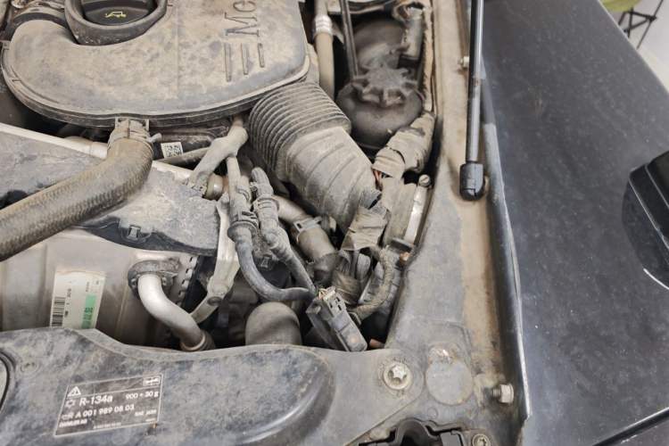 Used Mercedes-Benz G-Class 2016 G 500 Engine Bay Left