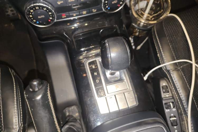 Used Mercedes-Benz G-Class 2016 G 500 Gear Lever