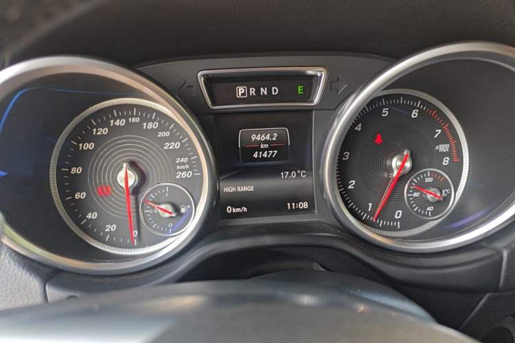 Used Mercedes-Benz G-Class  Instrument Cluster
