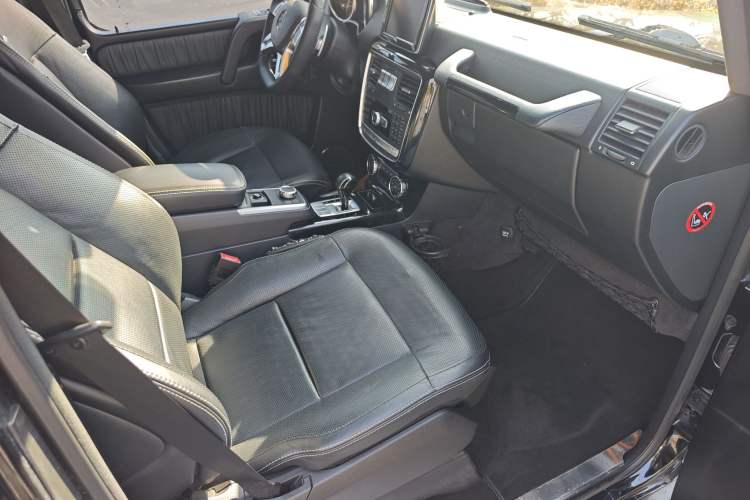 Used Mercedes-Benz G-Class 2016 G 500 Interior 2