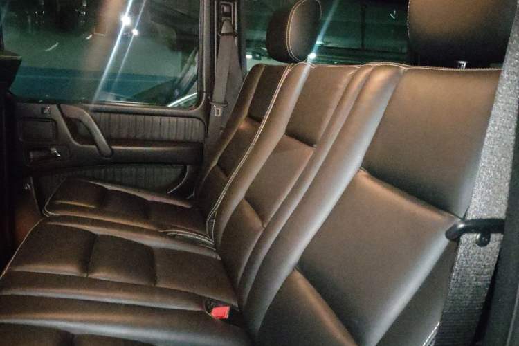 Used Mercedes-Benz G-Class 2016 G 500 Left Rear Seat
