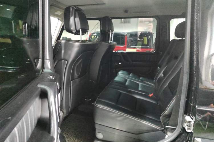 Used Mercedes-Benz G-Class 2016 G 500 Left Rear Seat
