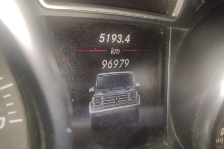 Used Mercedes-Benz G-Class  Odometer Close Up