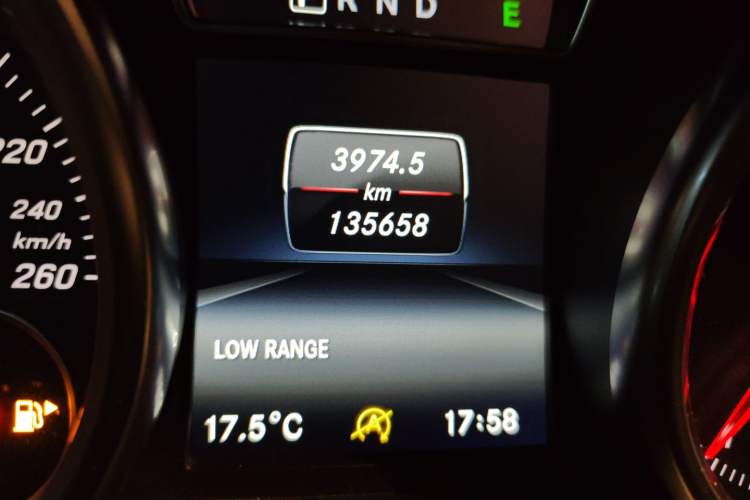 Used Mercedes-Benz G-Class 2016 G 500 Odometer Close Up