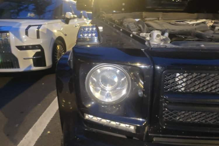 Used Mercedes-Benz G-Class 2016 G 500 Right Front Headlight