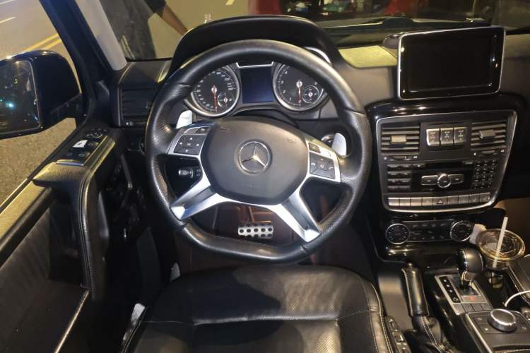 Used Mercedes-Benz G-Class 2016 G 500 Steering Wheel
