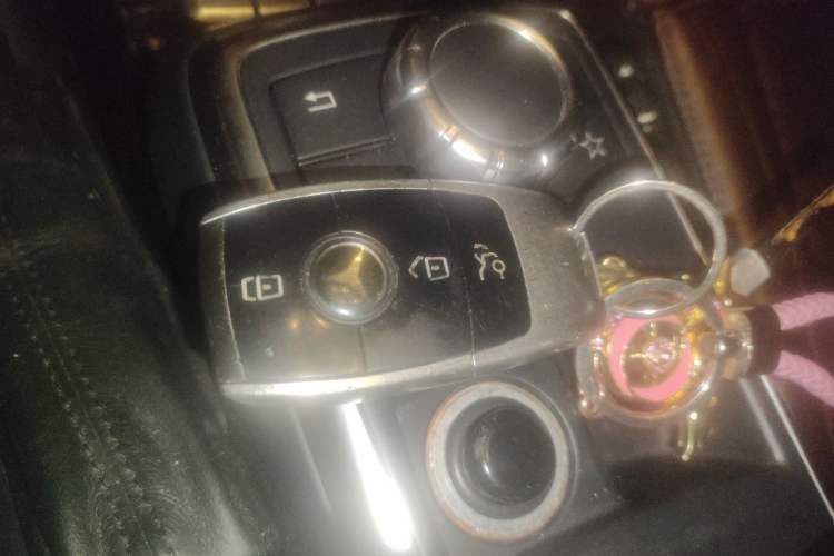 Used Mercedes-Benz G-Class  Vehicle Key