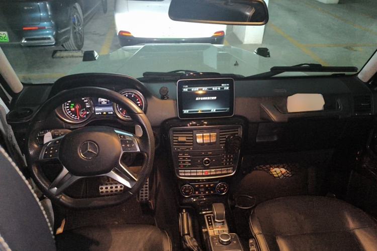 Used Mercedes-Benz G-Class 2016 G 500 Center Console