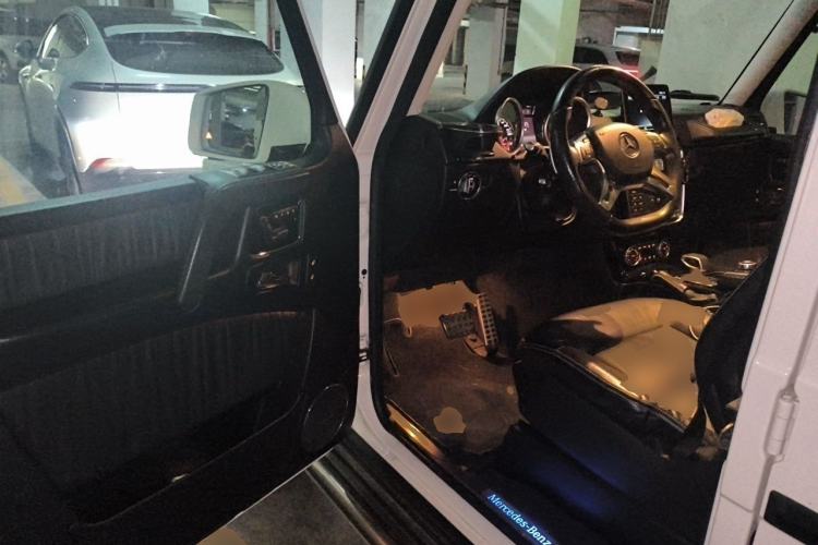 Used Mercedes-Benz G-Class 2016 G 500 Driver Seat