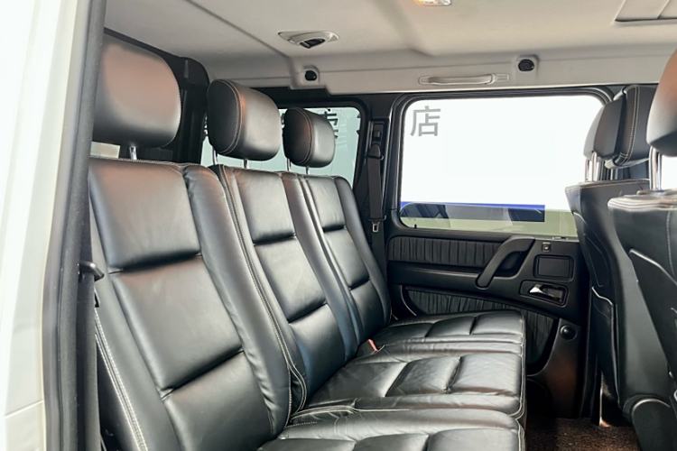 Used Mercedes-Benz G-Class 2016 G 500 Interior 9