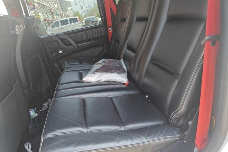 Used Mercedes-Benz G-Class 2016 G 500 Left Rear Seat