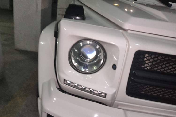 Used Mercedes-Benz G-Class 2016 G 500 Right Front Headlight