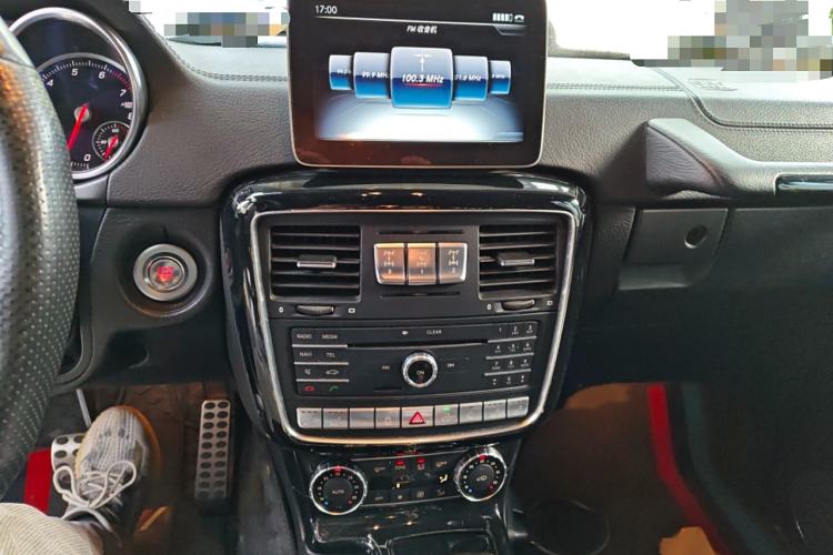 Used Mercedes-Benz G-Class 2017 G 500 Audio And AC Panel