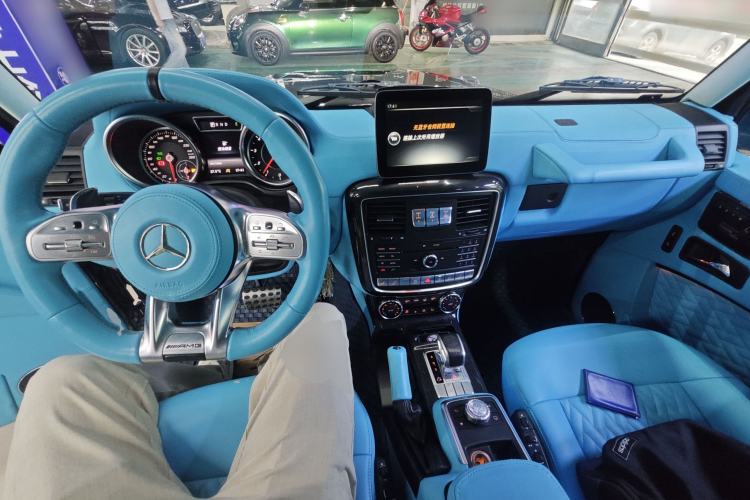 Used Mercedes-Benz G-Class 2017 G 500 Center Console