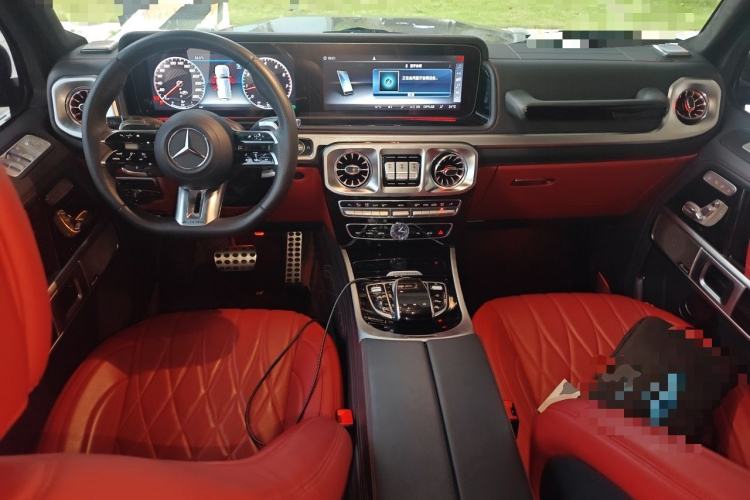 Used Mercedes-Benz G-Class 2017 G 350 d Center Console