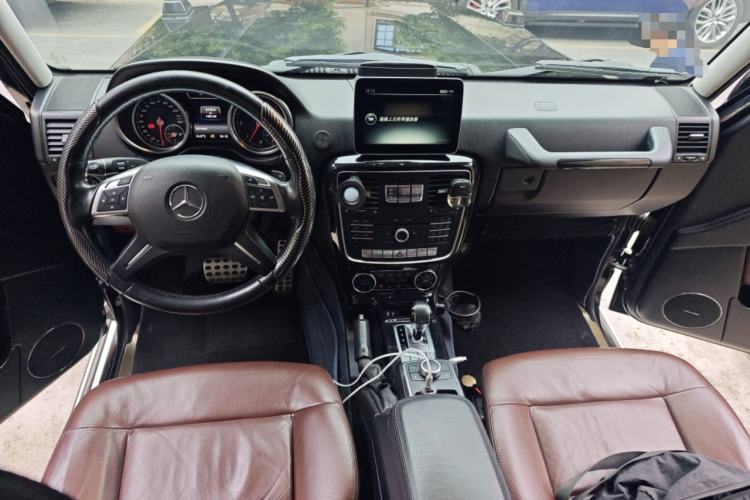 Used Mercedes-Benz G-Class 2017 G 350 d Center Console