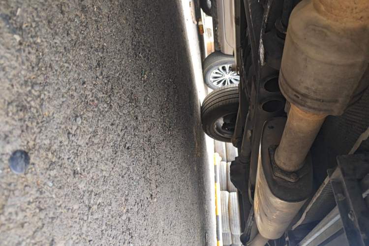 Used Mercedes-Benz G-Class  Chassis Front Left