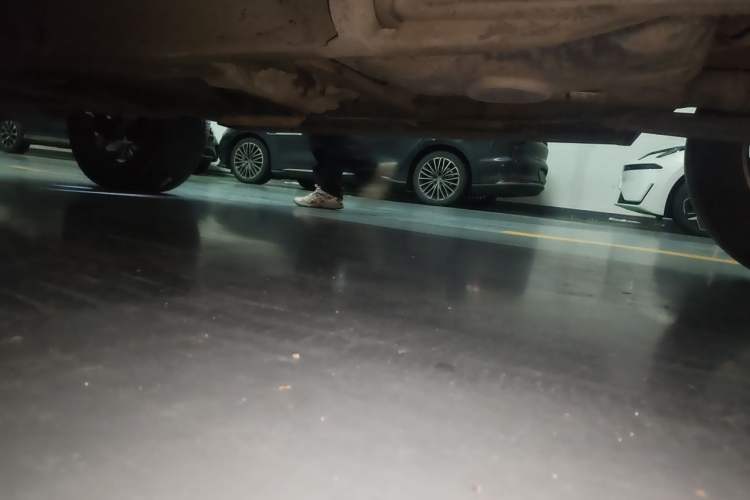 Used Mercedes-Benz G-Class 2017 G 350 d Chassis Rear Left