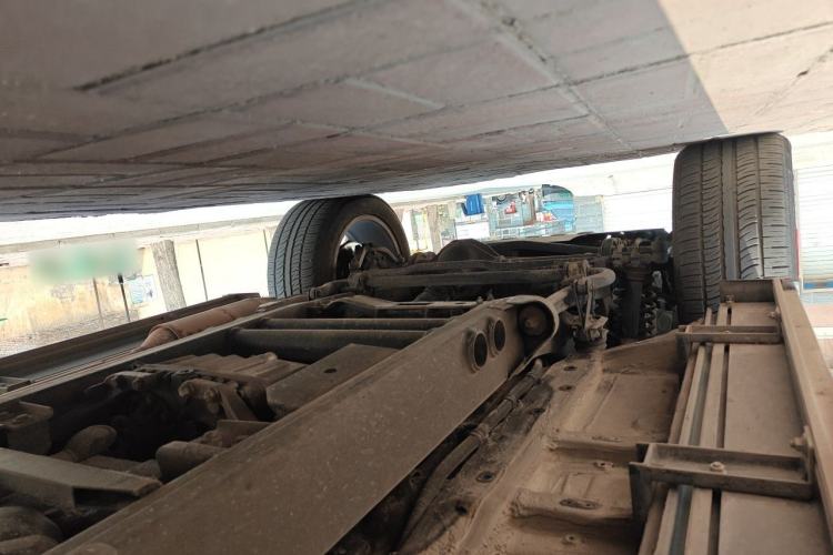 Used Mercedes-Benz G-Class 2017 G 350 d Chassis Rear Left
