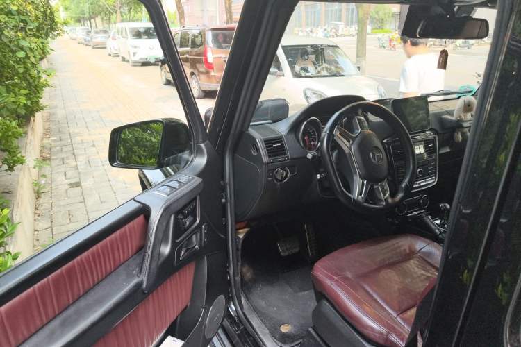 Used Mercedes-Benz G-Class 2017 G 500 Driver Seat