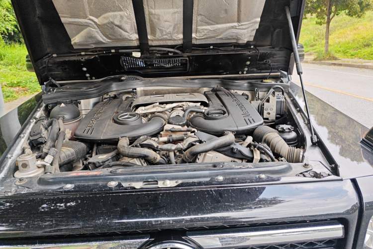 Used Mercedes-Benz G-Class 2017 G 500 Engine Bay Left