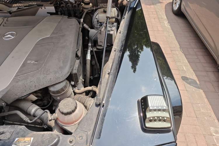 Used Mercedes-Benz G-Class 2017 G 350 d Engine Bay Left