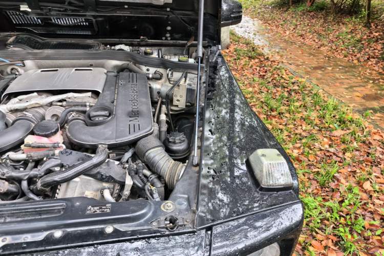 Used Mercedes-Benz G-Class 2017 G 500 Engine Bay Left
