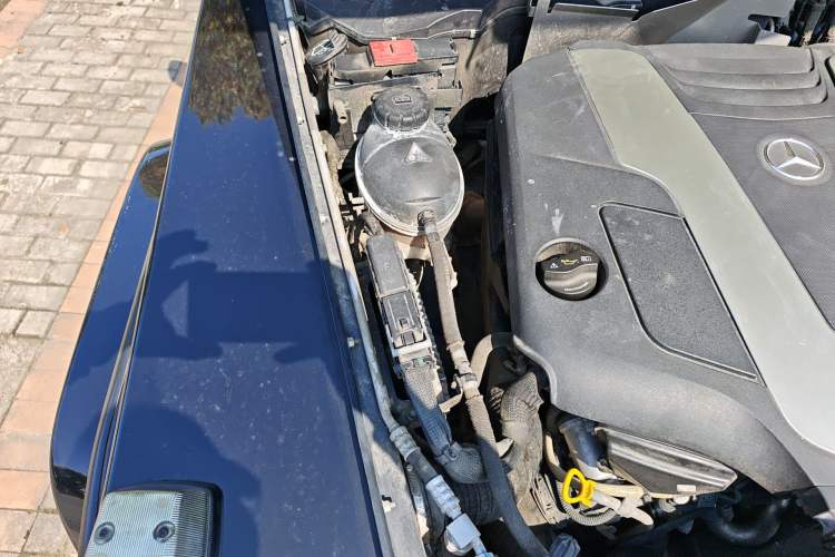Used Mercedes-Benz G-Class 2017 G 350 d Engine Bay Right