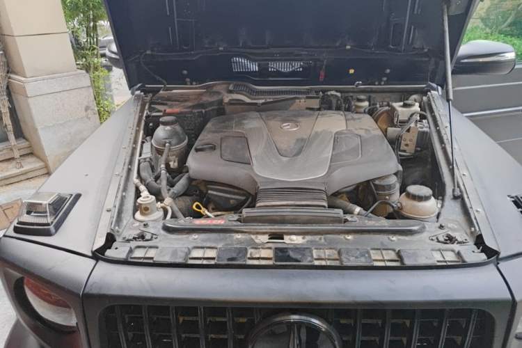 Used Mercedes-Benz G-Class 2017 G 350 d Engine Bay Right